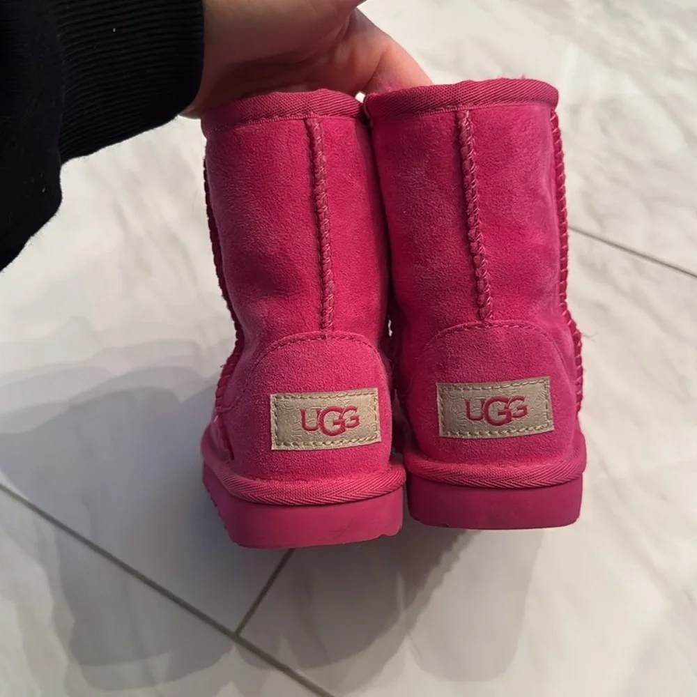 Pink Ugg Classic Kids Boot